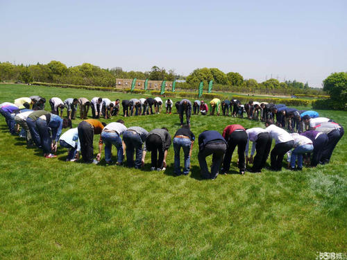 團(tuán)隊風(fēng)采 (5)